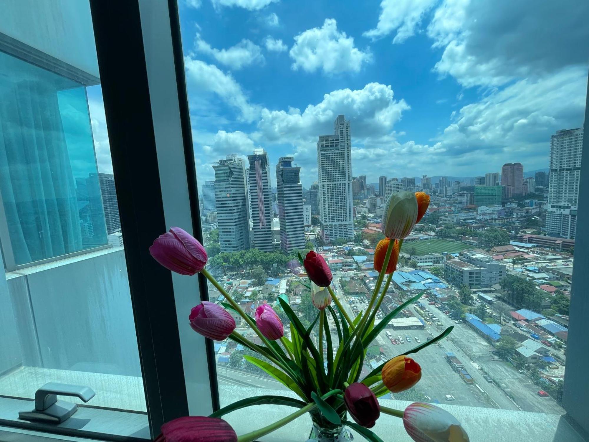 Mercu Summer Suite Klcc By Kuminshu Kuala Lumpur Exterior foto